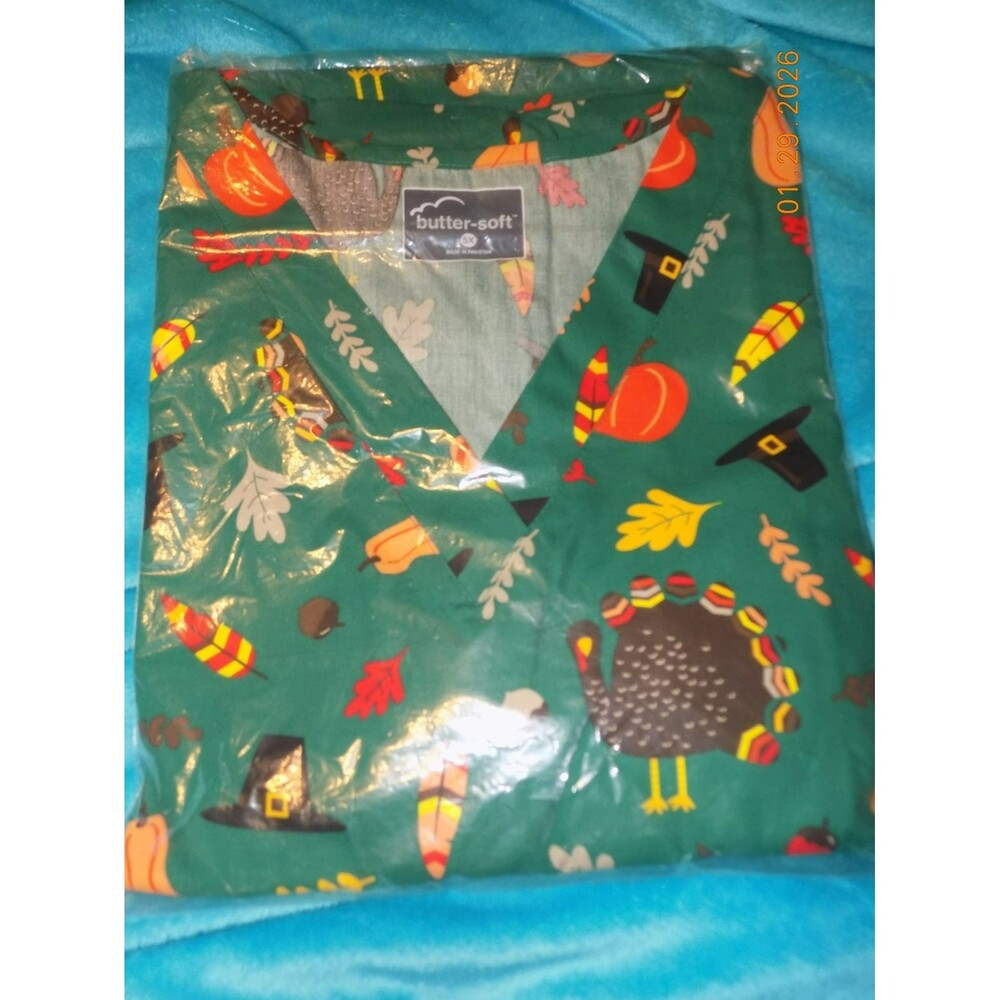 New Butter-Soft Thanksgiving scrub top size 5x